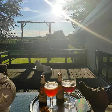 B En B En Route Panzió 4*